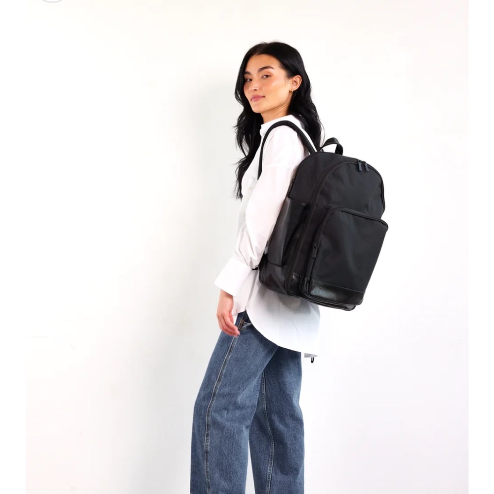 Beis Backpack